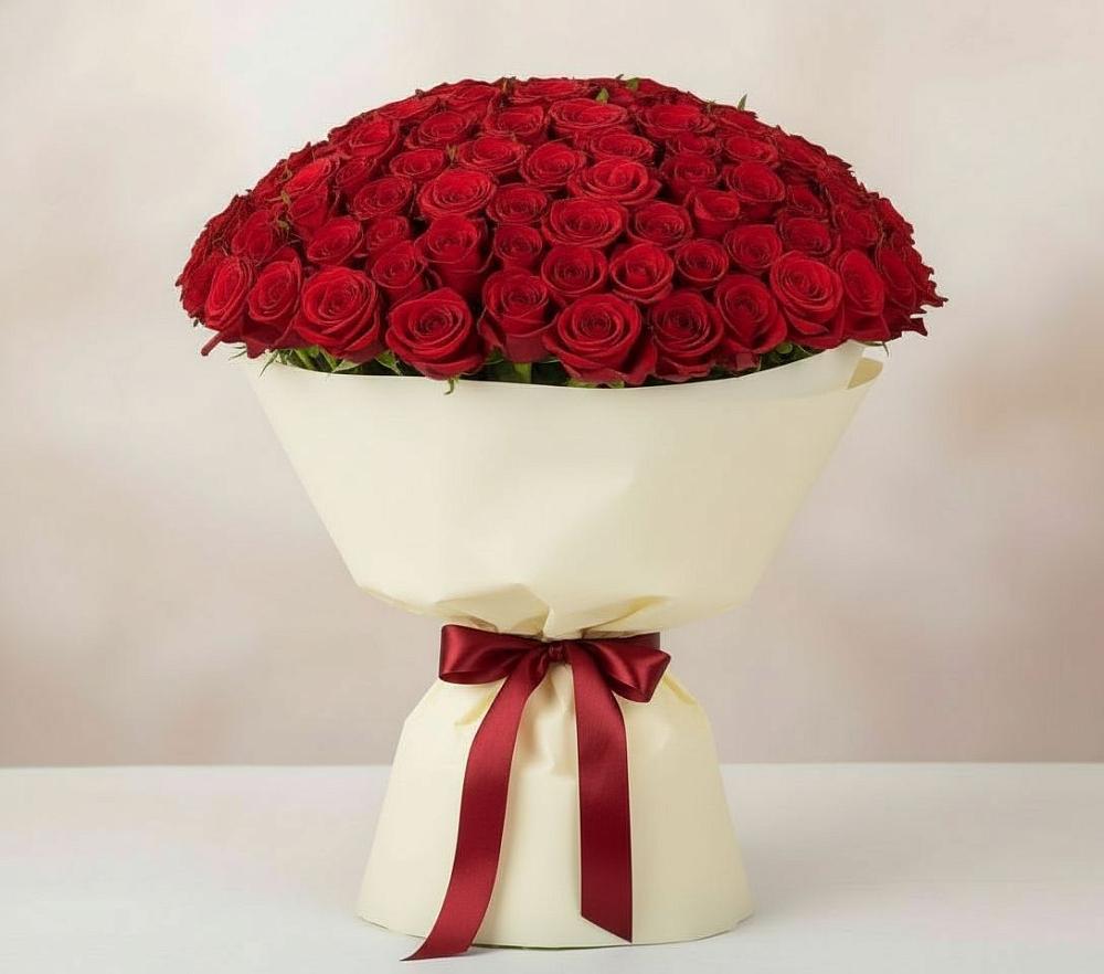 Букет 101 Красная роза Милано в Огуднево