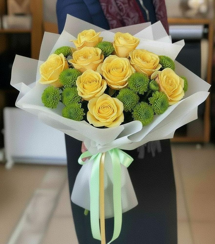 Букет цветов из: Хризантемы и Розы в Огуднево