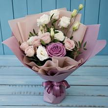 Букет цветов из:  Розы и Лизиантусы в Огуднево