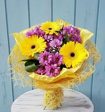 Букет цветов из:  Хризантемы и Герберы в Огуднево