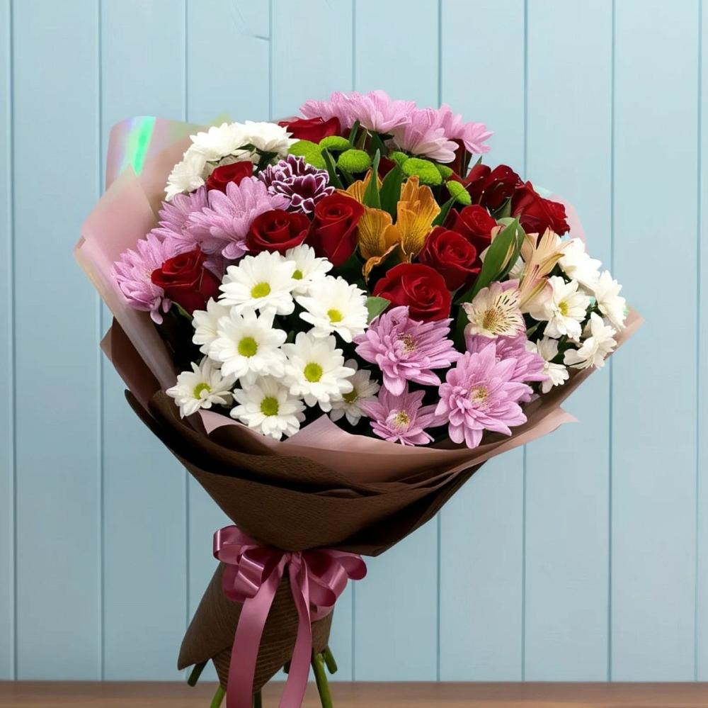 Букет цветов из: Розы, Хризантемы и Альстромерии в Огуднево