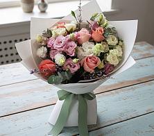 Букет цветов из:  Розы, Лизиантусы и Гвоздики #REPLACE_PRED# Огуднево