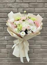 Букет цветов из:  Гвоздики, Розы, Лизиантусы и Хризантемы в Огуднево