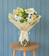 Букет цветов из:  Хризантемы и Розы в Огуднево